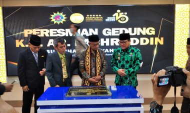 Ketua Umum PP Muhammadiyah Hadiri Peresmian Gedung RSU Muhammadiyah Metro