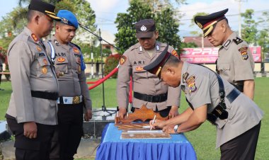 Kapolres Lampung Barat Pimpin Sertijab Kabag Logistik dan Kapolsek Sekincau
