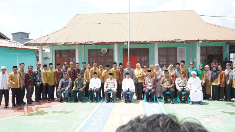 Kunjungi SMAN 1 Pasir Limau Kapas, Gubri : Motivasi Siswa Untuk Berkarya