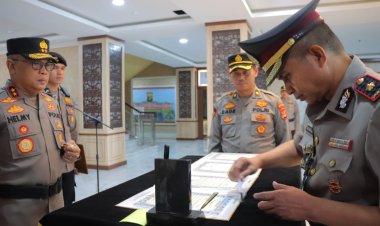 Kapolda Lampung Pimpin Serah Terima Jabatan Kapolres Pringsewu dan Kayanma