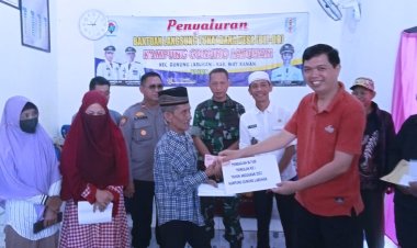 Pemerintah Kampung Gunung Labuhan Bagikan BLT Dana Desa