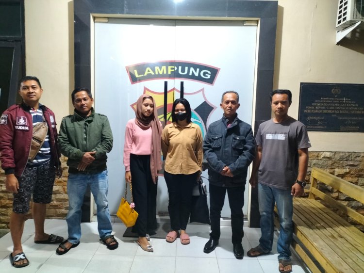 Polisi Dampingi 4 Keluarga Asal Lampung, Korban Dukun Slamet ke Banjarnegara