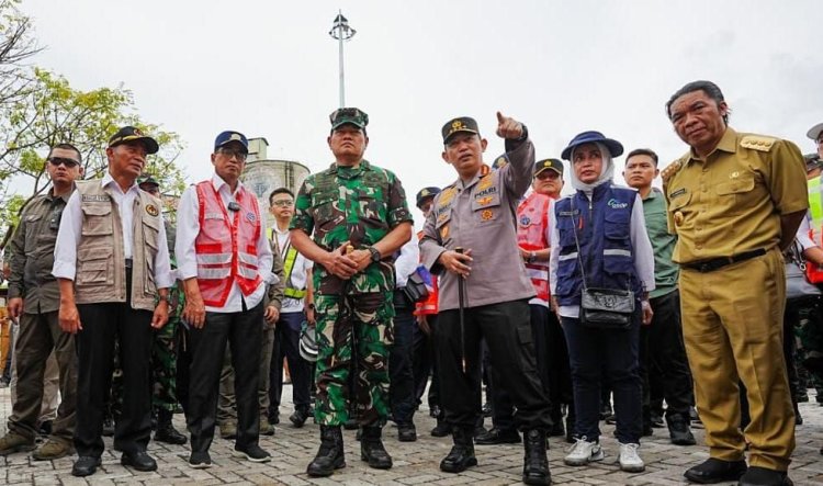 Tinjau Pelabuhan Merak, Kapolri Pastikan Mudik Aman untuk Masyarakat
