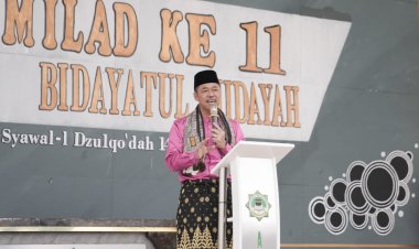Wisuda dan Milad Ponpes Bidayatul Hidayah Dihadiri Bupati Rohil