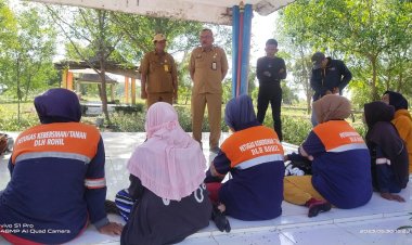 Kadis LH Rohil Kunjungan Kerja Petugas di Lapangan, Tingkatkan Disiplin Kerja dan Kekompakan
