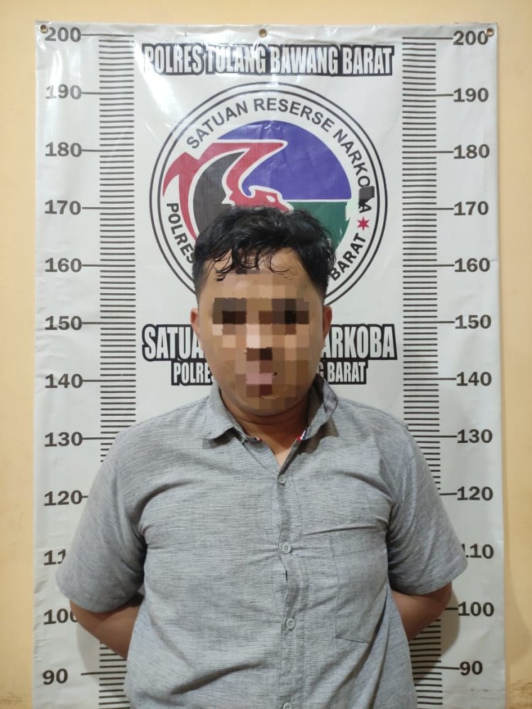 Polisi Tangkap Pengedar Narkoba Jenis Extacy Saat Organ Tunggal