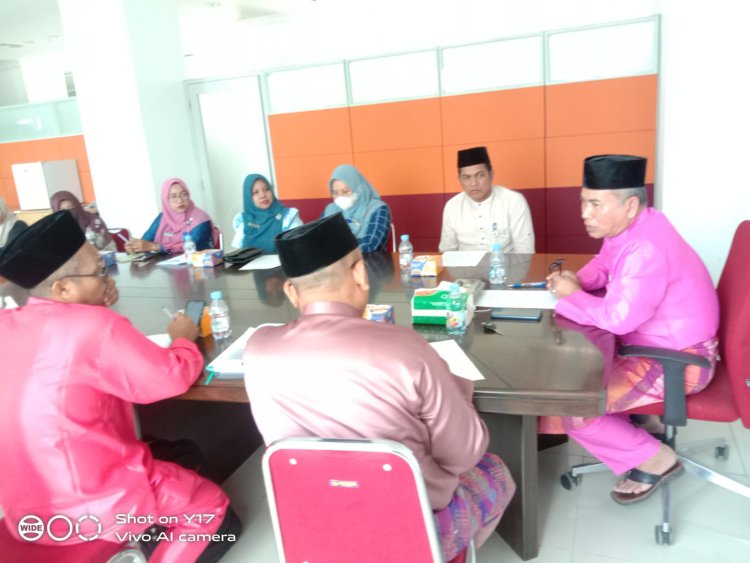 8 OrangKepala OPD Rokan Hilir Rapat Bahas Persiapan Penilaian Ombudsman RI Tahun 2023