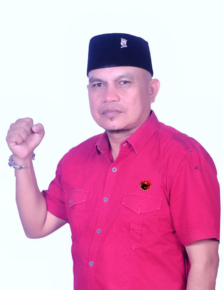 Irhamidi, Bacaleg PDI-P Kab. Tanggamus Resmi Daftarkan Diri ke KPU
