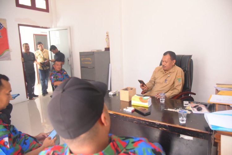 Pengurus Baru SPTI SPSI Rohil Serahkan Berkas Munaslub ke Dinasker