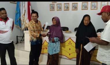Peratin (Kades) Semarang Jaya Salurkan BLT-DD Tahap I Anggaran 2023