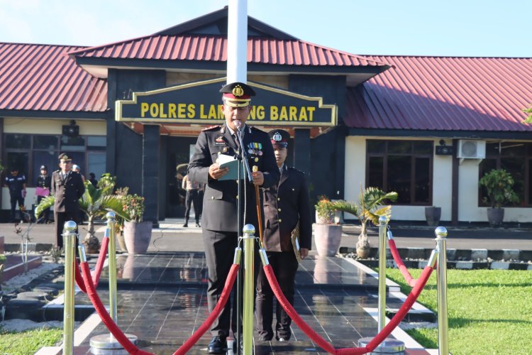 Kapolres Lampung Barat Jadi Inspektur Upacara Peringatan Hari Lahir Pancasila 1 Juni 2023