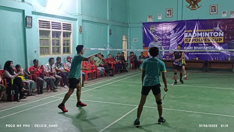 Peringati Hari Bhayangkara ke 77, Kapolres Lampung Timur Buka Tournament Badminton