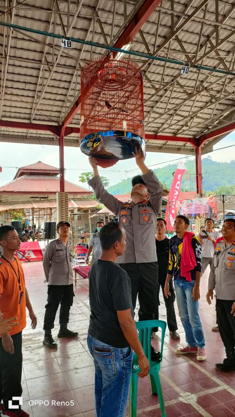 Meriahkan Jelang Hari Bhayangkara ke-77, Polsek Sumberjaya Adakan Lomba Burung Berkicau