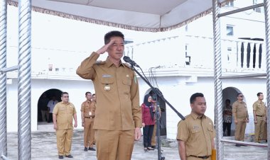 Bupati Rohil Ingatkan ASN Terus Tingkatkan Disiplin, Saat Pimpin Apel Senin Pagi