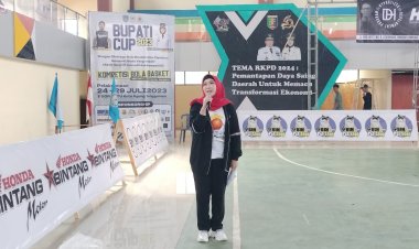 Bupati Tanggamus Hadiri Sekaligus Tutup Kompetisi Basket Ball "Bupati CUP"
