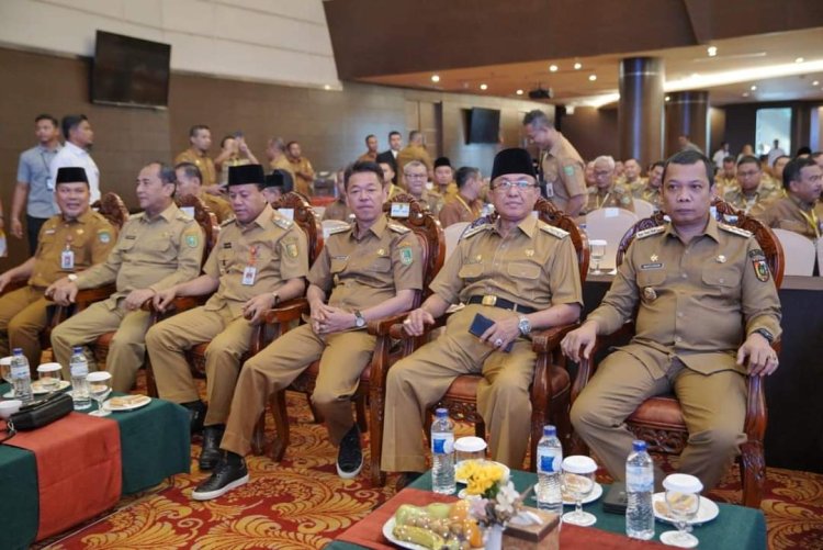 Bupati Rohil Ikuti Rakor Bersama Gubernur, Bupati/Walikota dan Camat se-Riau, Berikut Pembahasannya
