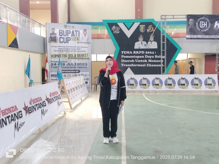 Bupati Tanggamus Hadiri Sekaligus Tutup Kompetisi Basket Ball "Bupati CUP"