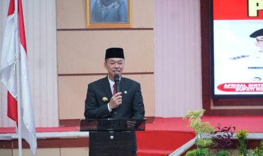 Kukuhkan Pasukan Pengibaran Bendera, Bupati : Miliki Kwalitas Akan Diperhatikan dan Didukung