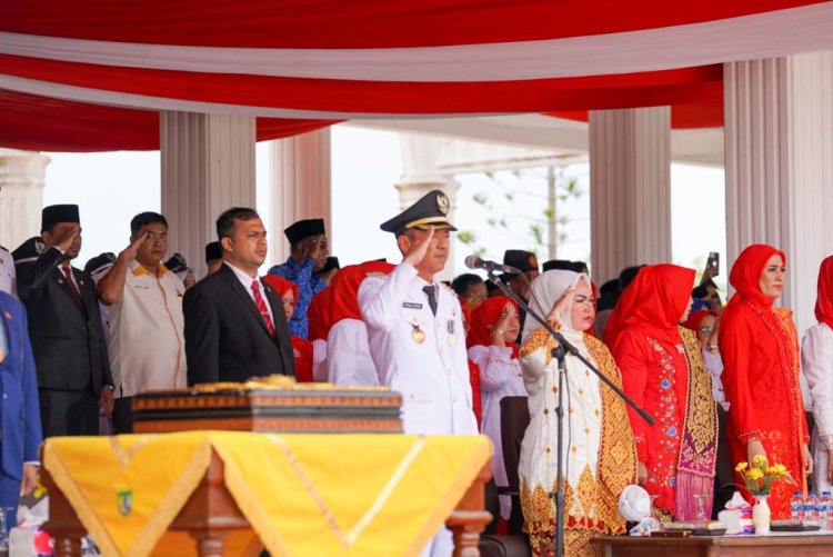Gelar Upacara Penaikan Bendera, Bupati Rohil Jadi Irup HUT Republik Indonesia ke-78