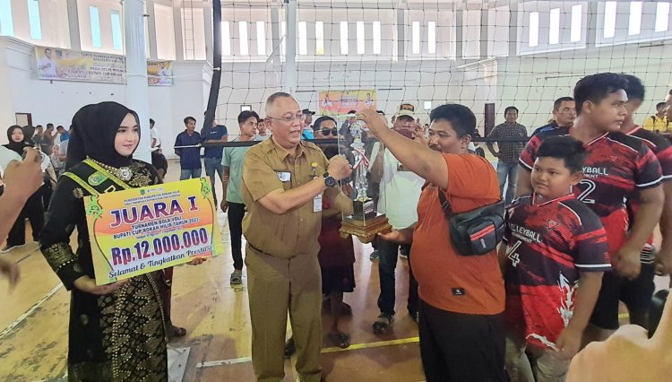 Dispora Rohil Tutup Secara Resmi, Open Turnamen Bola Voli Bupati Cup