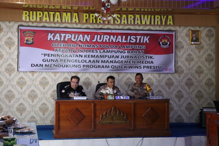 Tingkatkan Kemampuan Jurnalistik Personil Polres Lambar, Bid Humas Polda Lampung Beri Pelatihan