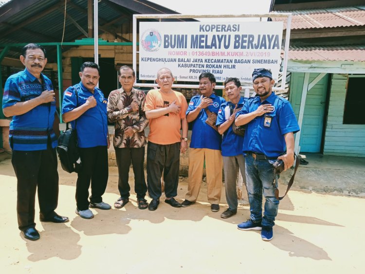 Silaturahmi ke Kantor Koperasi BMB, DPD SPI Rohil Dukung Warga Perjuangka Plasma 20%