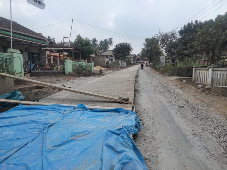 Apresiasi Warga Atas Pembangunan Jalan Masyarakat Desa Tanjung Agung
