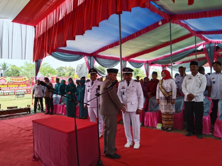 2 Kepala Desa Terpilih Kecamatan Sragi dilantik Langsung Bupati Lamsel