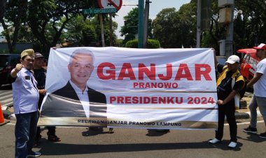 Jangkar Merah Putih Lampung Dampingi Pendaftaran Paslon Ganjar-Mahfud ke KPU