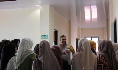 Jum'at Curhat, Kapolres Lampung Barat Ajak Masyarakat Taat Pajak