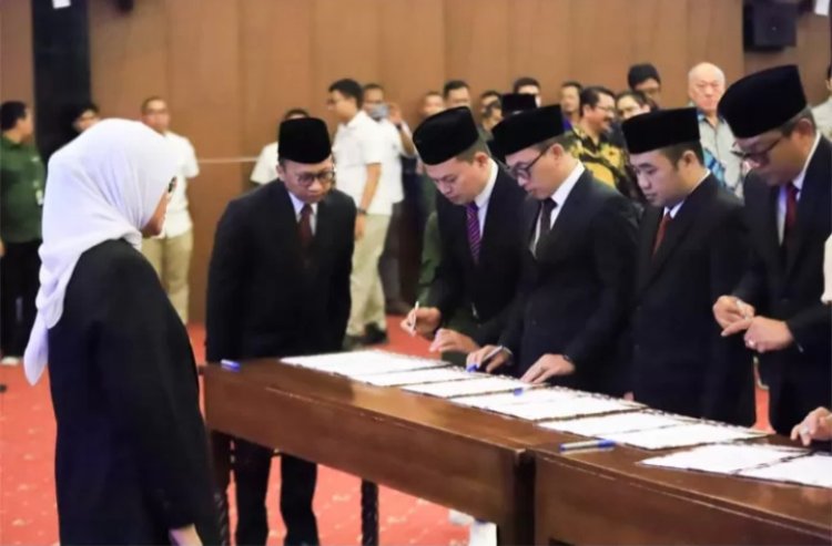 Menteri Tenaga Kerja Lantik 7 Anggota BNSP Periode Tahun 2023 - 2028