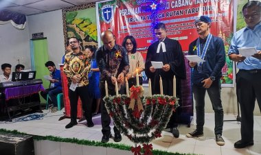 GMKI dan Warga Binaan Rayakan Natal Bersama di Rutan Tarutung