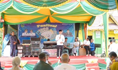 Kembangkan Kemampuan dan Ketrampilan, Bupati Rohil Buka Festival Kupas Kerang Sebelah Tangan