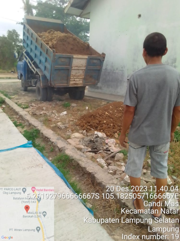 Relawan Silahturahmi Ganjar-Mahfud Terus Bergerak Membantu Warga Natar Lamsel