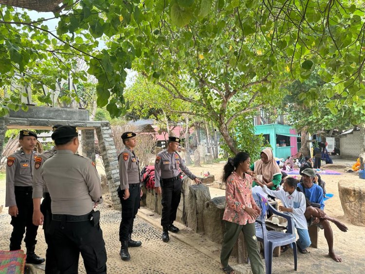 Polda Lampung Pastikan Masyarakat Berlibur Aman dan Nyaman, Personel Amankan Objek Wisata
