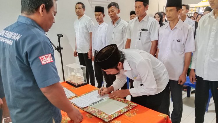 PPS Labuhan Tangga Kecil Lantik 56 Anggota KPPS