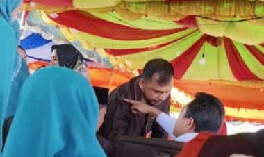 Bupati dan Wabup Rohil Nyaris Baku Hantam Saat Hadiri Pelantikan Penjabat Kepenghuluan