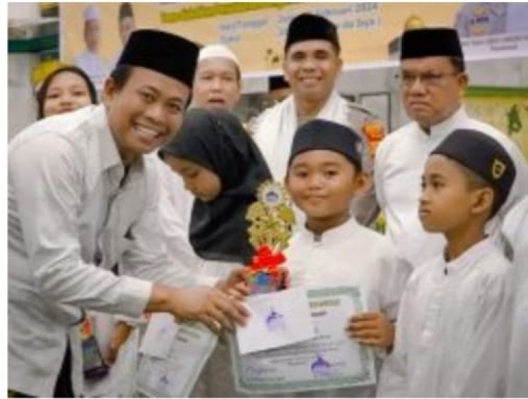Wabup Rohil Hadiri Acara Isra Mi'raj 1445 H di Masjid Raya Al-Ihsan