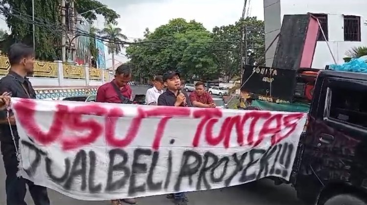 Sejumlah LSM Demo di Gedung Rektorat Unila dan Kajati, Minta KPK Bongkar Dugaan Persengkongkolan Proyek RS PTN Unila