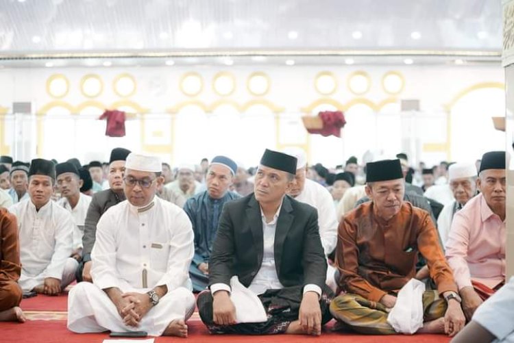 Pererat Silaturahmi, Bupati Rohil Gelar Open House Selama 2 Hari di Kecamatan Bangko dan Tanah Putih