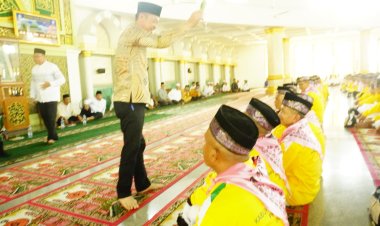 Lepas 282 Calon Haji Kloter 14 Rokan Hilir, Isak Tangis Warnai Keluarga