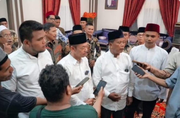 Berpasangan dengan Syafruddin Iput, Bupati Afrizal Sintong Akan Maju di Pilkada Rohil 2024 - 2029