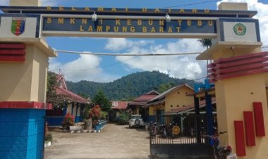 Luaarr Biasa, Besaran Uang SPP SMK Negeri 1 Kebun Tebu Perlu di Pertanyakan..!!!