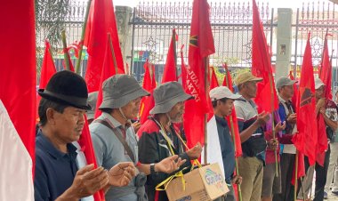 Menuju Istana Negara Jakarta, Perwakilan Petani Inhu Hentikan Jalan Kaki
