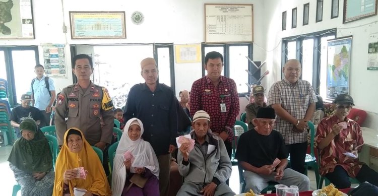 Pemerintahan Pekon Cipta Mulya Salurkan BLT Dana Desa Tahap Pertama