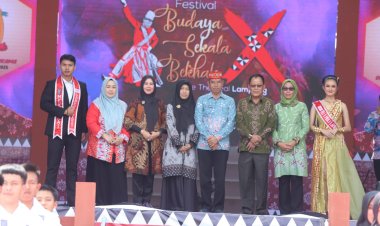 Festival Budaya Sekala Bekhak Sebagai Ajang Promosi Budaya Asli Bumi Sekala Bekhak.