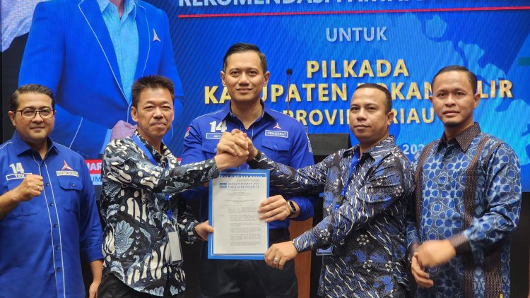 Siap Pasang Badan, Demokrat Resmi Usung Afrizal Sintong  - Setiawan di Pilkada Rohil 2024
