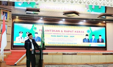 Bupati Rohil Hadiri Pengukuhan Pengurus MUI Masa Bakti 2024 - 2029