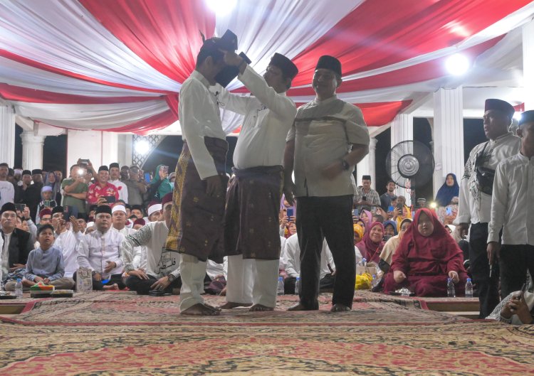 Pemkab Rohil Gelar Tabligh Akbar Hadirkan UAS, Meriahkan HUT Kemerdekaan RI ke-79