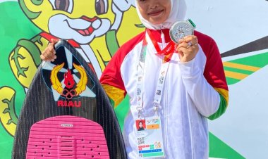 Atlet Ski Air Rokan Hilir, Boni Shafira, Raih Medali Perak di PON 2024